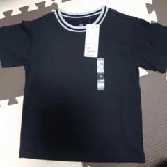 ユニクロ 半袖Tシャツ 黒 110