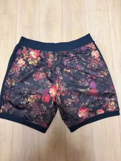 NIKE SB DRI-FIT ショートパンツ XXL 花柄 フローラルのサムネイル