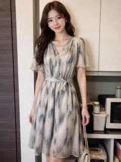 H&M フローラルプリント ワンピース 膝丈タイダイ模様フレアスリーブワンピース