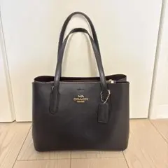 Item thumbnail for item f8daea03-def3-4fce-a5a6-40938607f68e