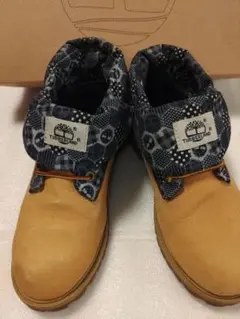 Timberland ワークブーツ ベージュ/ネイビー