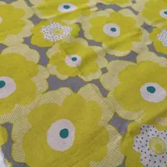 週末限定価格！花柄綿麻生地 明るい黄緑色