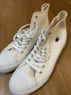 ホワイト スニーカー