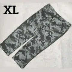 Item thumbnail for item 4579cc9c-6bfd-4340-897e-fdd2472f12d1