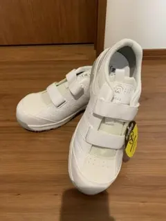 DIADORA ユーティリティー安全靴 ホワイト/グリーン ベルクロ　販売終了品 DIADORA ユーティリティー安全靴 ホワイト/グリーン ベルクロ 販売終了