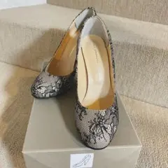 パンプスのサムネイル