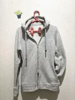 Item thumbnail for item cc977a2b-e237-49cc-a4d3-746d552b6e25