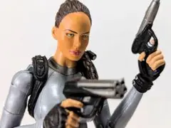 トゥームレイダー　1/6 フィギュア　用　ジオラマ　ホットトイズ　系 Amazon.co.jp: 1/6 ララ・クロフト トゥームレイダー アクション