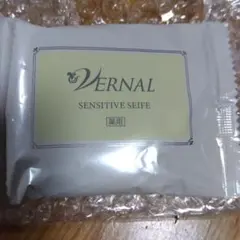 新品未開封　ヴァーナルVSENSITIVE SEIFE 薬用洗顔料のサムネイル