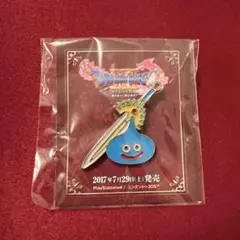 ドラゴンクエスト　ピンバッジ　4種＆ヘアゴム1種セット　ロトの剣、盾　など Amazon.co.jp: ドラゴンクエスト ピンズ ロトの剣 : ホビー