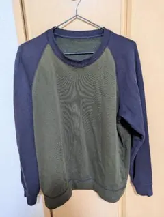 ユニクロ 裏起毛 ウルトラストレッチスウェット M カーキ×ネイビー バイカラー