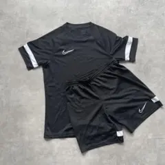 NIKE スポーツウェア DRI-FIT 半袖 ハーフパンツ ロゴ刺繍DA94のサムネイル