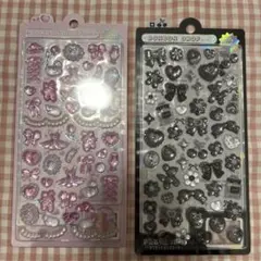 ガーリー　ブラック　ボンボンドロップ