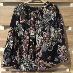 Avan Lily フラワープリント フレアスカート FREEサイズ