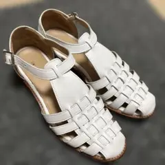 お値下げしました！GALERIE VIE ホワイトサンダル