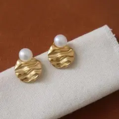 サージカルステンレス淡水パールピアス