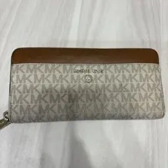 MICHAEL KORS ロゴプリント 長財布 バニラ/エイコーン