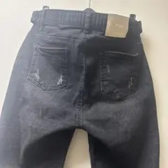 美品❣️ Praia❣️ストレッチ抜群❣️ロールアップ❣️ブラック❣️デニム❣️パンツ❣️