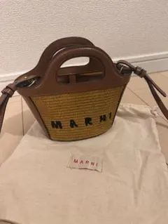 Item thumbnail for item 3d2154f6-e852-4efb-98b1-57d8d770eb5e