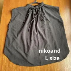 【美品】niko and… 黒 ノースリーブ トップス フリル付き