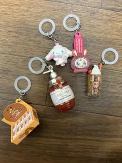 【匿名発送】ガチャガチャ　めじるしアクセサリー 5個セット　バラ売り❌