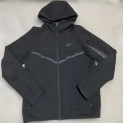 NIKE テックフリース パーカー 黒