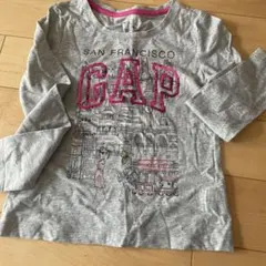 GAP グレー長袖Tシャツ 120