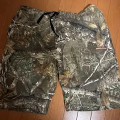 Realtree 迷彩ショートパンツ