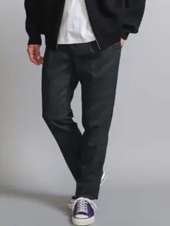 ビューティーアンドユース　フラノテーパードパンツ　最新モデル　黒　Mサイズ　美品