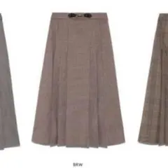リリーブラウン　スカート