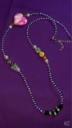 ハート型ストーン　666ナンバー入りネックレス