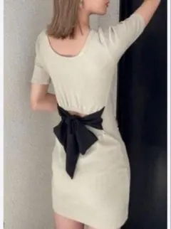 GYDAバックリボンワンピース