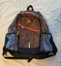 adidasリュック