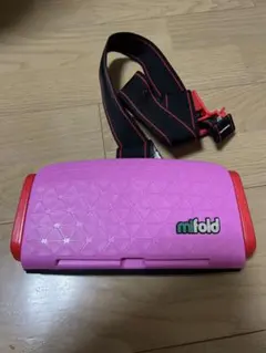 mifold アメリカ規格　ピンク　ブースターシート mifold アメリカ規格 ピンク ブースターシート チャイルドシート