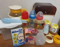 ミルク育児　10点セット(調乳ポット、除菌、哺乳瓶等)