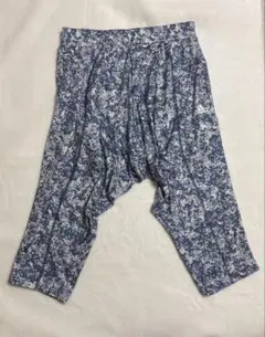 値下げ　 アディダス　フィットネスパンツ　M　ヨガパンツ　紺色　ほぼ新品のサムネイル