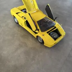 ブラーゴ フェラーリジャロモデナスピリットferrari f40 1987 - メルカリ