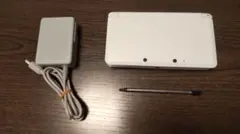 ニンテンドー3DS 本体・タッチペン・ 充電器