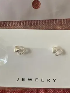 ハート型シルバーイヤリング