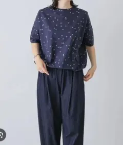 小花ドロストプルオーバー ネイビー かぐれのサムネイル