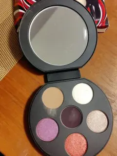 Item thumbnail for item ab5f8ce7-5fef-432e-903a-906aa327f321