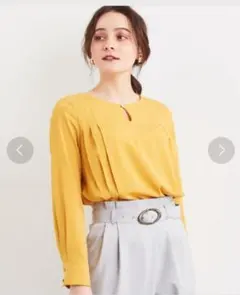 green label relaxing Dプリーツ クルーネック ブラウスのサムネイル