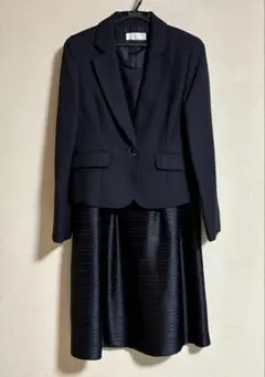 レディーススリーピース紺色１１号