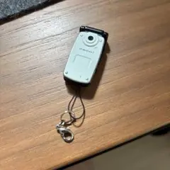 docomo P900i ホワイト ミニチュア　ガラケー