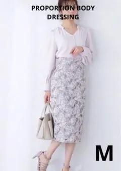 プロポーションボディドレッシング　カットワークレースタイトスカート