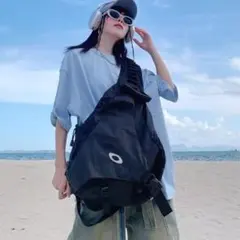 新品 ワンショルダー スリングバッグ ボディバッグ Y2K テック ブラック