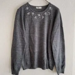【earth】長袖ニット　薄手セーター　ビジュー付