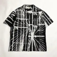 A19346 美品 MUZE 18SS グラフィックアロハシャツ 白黒1のサムネイル