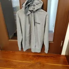 OUTDOOR グレー ジップアップパーカー　未使用