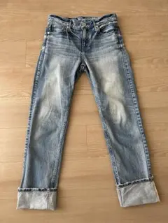 upper heights ストレートデニム